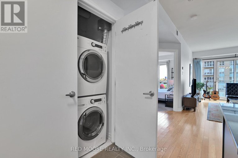 29013970/703-70-landry-street/vanier/ottawa/ontario/K1L0A8_20