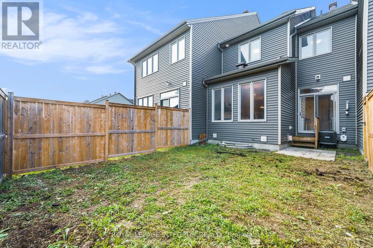 28847950/540-edenwylde-drive/remainder-of-stittsville-area/ottawa/ontario/K2S2K4_26