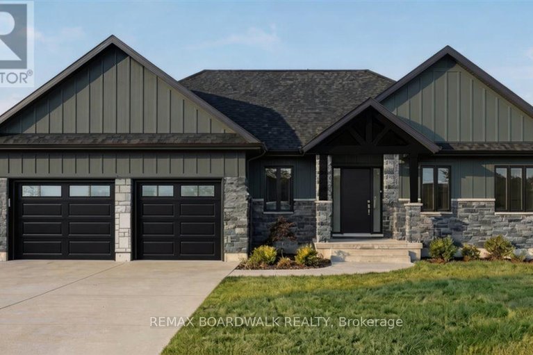 29526298/249-cabrelle-place/manotick-village-manotick-estates/ottawa/ontario/K4M0A9_1