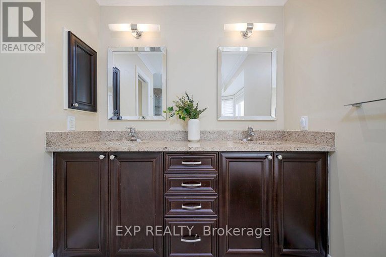 28293865/6768-breanna-cardill-street/greely/ottawa/ontario/K4P0C3_24