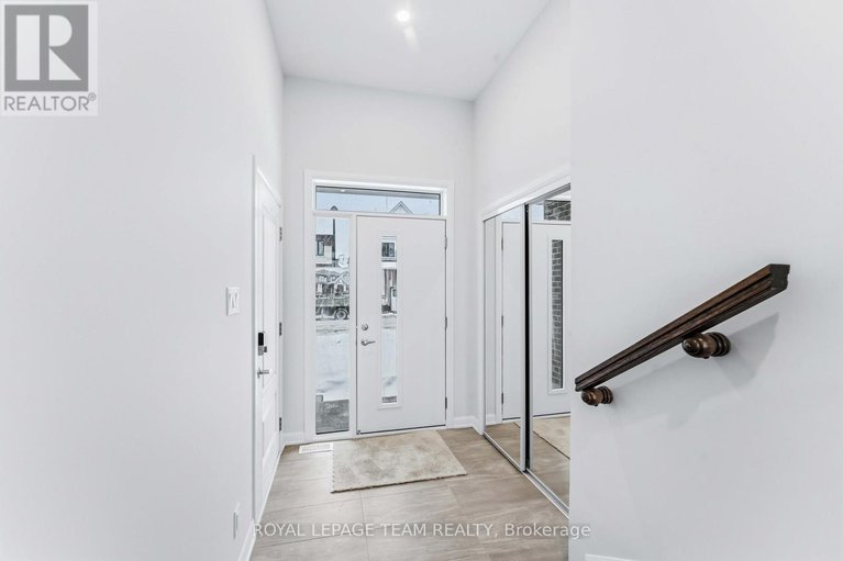 28486435/742-fairline-row/emerald-meadowstrailwest/ottawa/ontario/K2V0V7_2