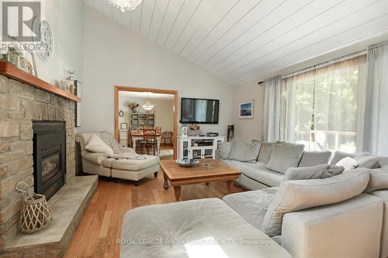 28560164/16-willow-drive/augusta-twp/augusta/ontario/K0E1P0_5