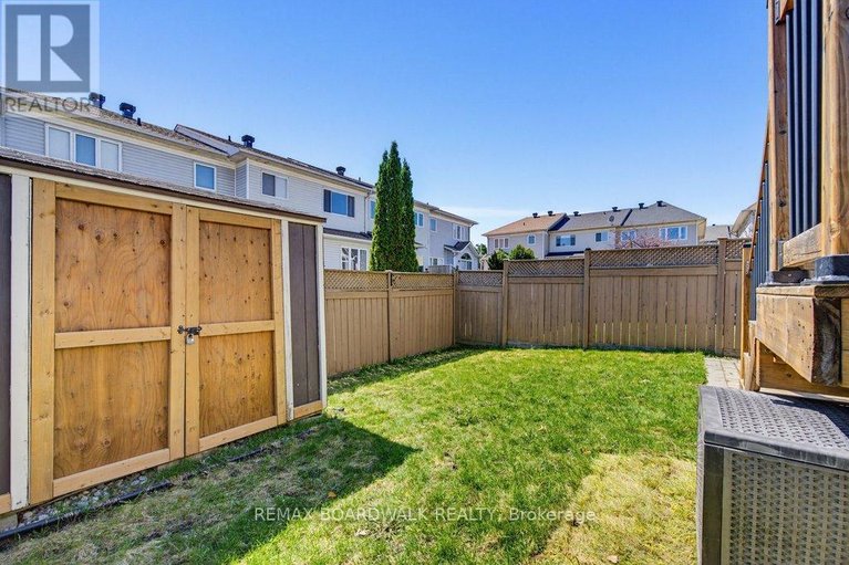 29645634/10-valemont-street/barrhaven-east/ottawa/ontario/K2G6Y1_44