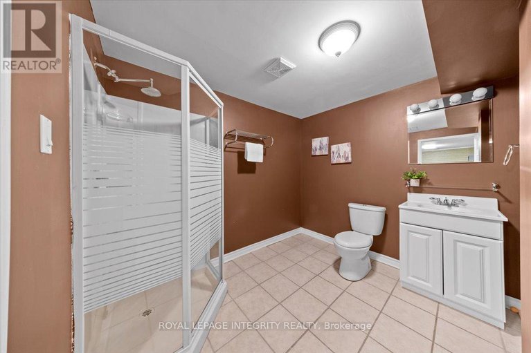 29259363/32-eliza-crescent/stittsville-south/ottawa/ontario/K2S2A3_36