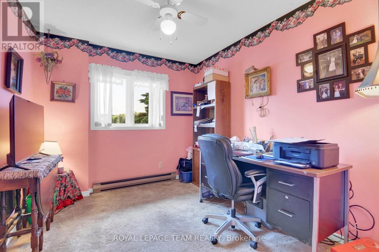 28525905/9-castleford-church-lane/horton-twp/horton/ontario/K7V3Z8_21