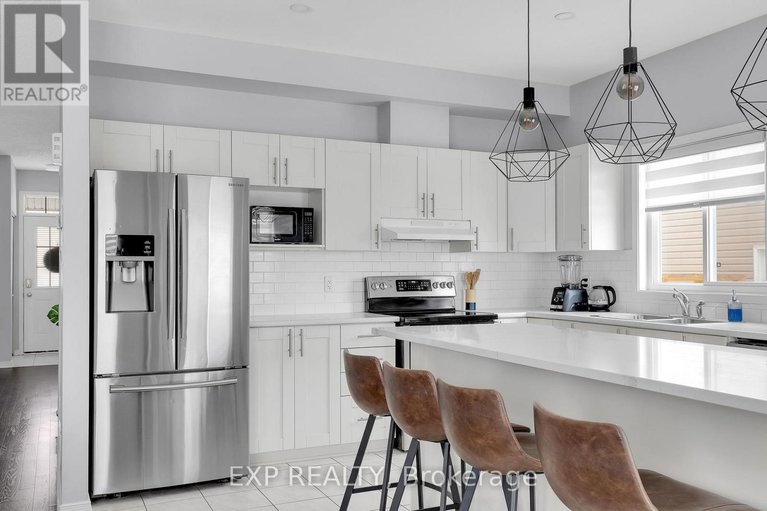 29419868/112-dorina-sarazin-crescent/clarencerockland-twp/clarence-rockland/ontario/K4K0G6_19