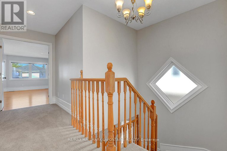 28939989/919-scala-avenue/notting-hillsummerside/ottawa/ontario/K4A4M7_18