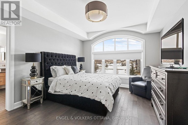 28035177/110-gray-willow-place/manotick-village-manotick-estates/ottawa/ontario/K4M0B3_33