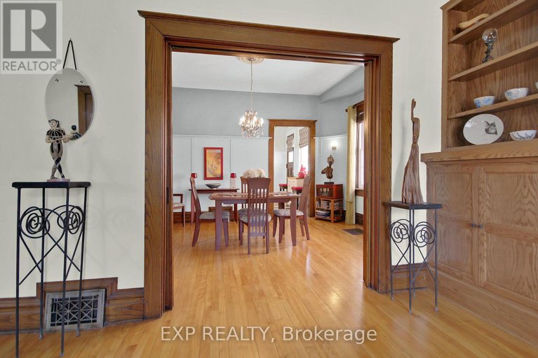 28234509/650-churchill-avenue-n/laurentianview/ottawa/ontario/K1Z5G1_16