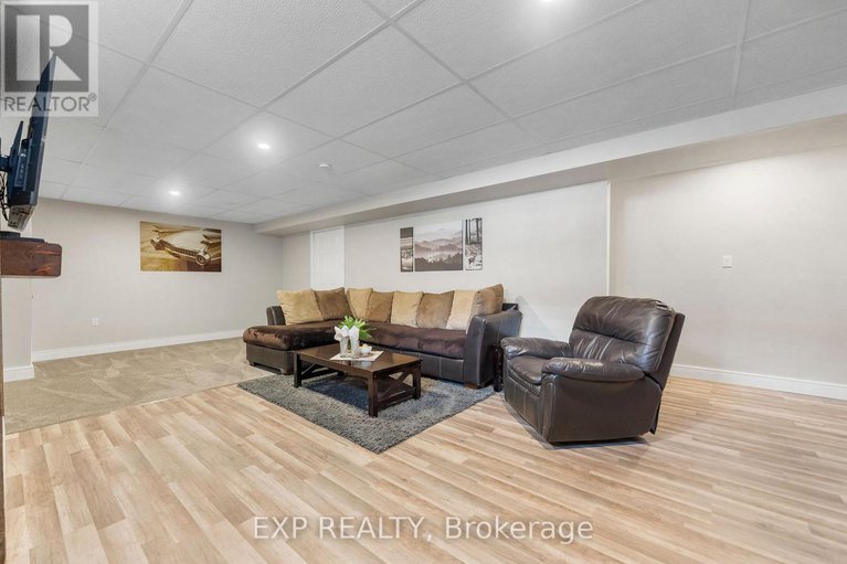 28845913/12-riopelle-road/mcnabbraeside-twps/mcnabbraeside/ontario/K0J1G0_28