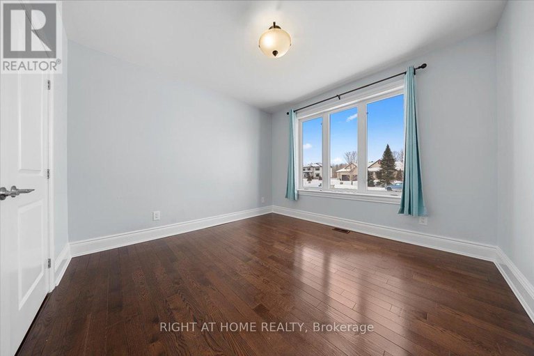 29393828/6833-suncrest-drive/greely/ottawa/ontario/K4P0B2_18