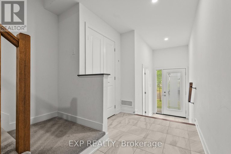 28635954/870-anciano-crescent/emerald-meadowstrailwest/ottawa/ontario/K2S2R8_3