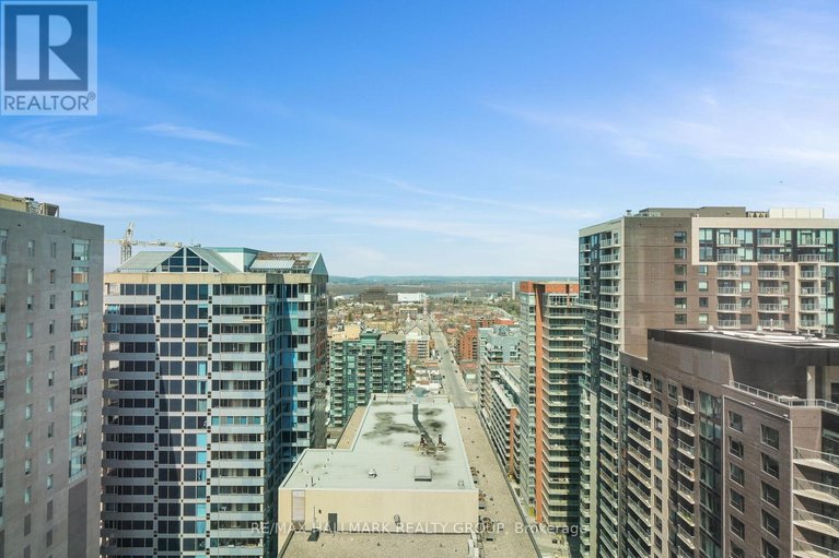 29651498/2404-234-rideau-street/sandy-hill/ottawa/ontario/K1N0A9_1