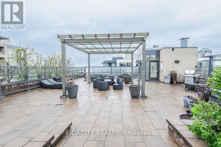 29608675/320-101-richmond-road/westboro-south/ottawa/ontario/K1Z0A6_16