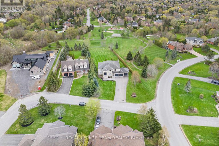 28654563/5386-mansel-crescent/manotick-village-manotick-estates/ottawa/ontario/K4M1L3_42