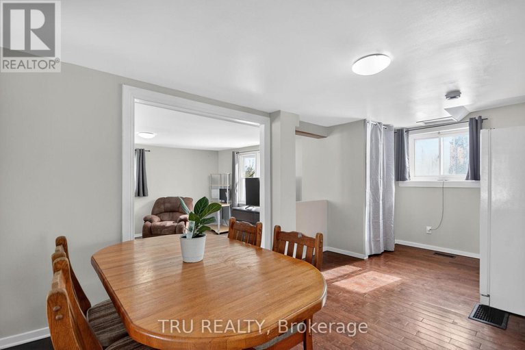 29406332/10492-clark-road/north-dundas-mountain-twp/north-dundas/ontario/K0E1S0_4