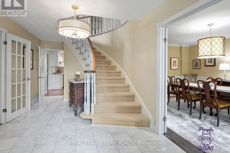28136010/5-erinlea-court/pineglencountry-place/ottawa/ontario/K2E7C8_5