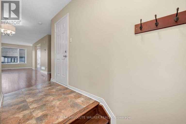 28975991/152-challenge-crescent/springridgeeast-village/ottawa/ontario/K4A0T9_4