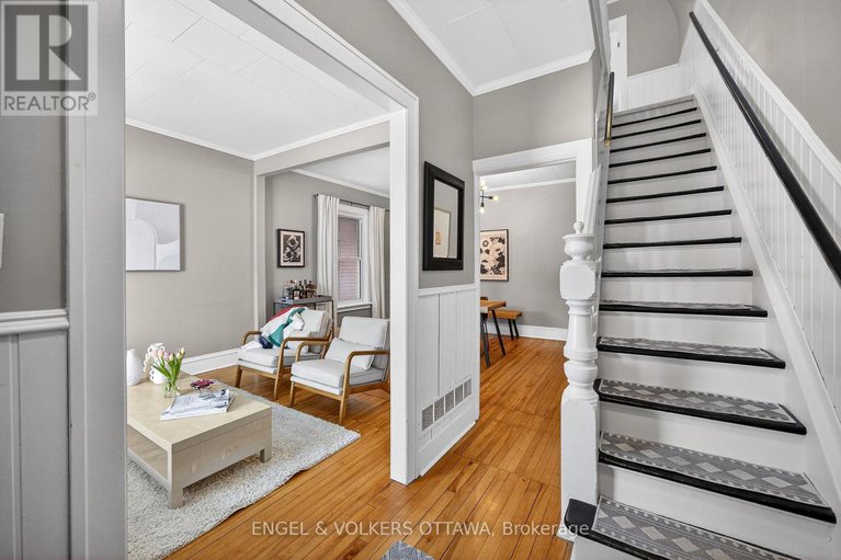 29378489/27-king-george-street/overbrook/ottawa/ontario/K1K1V6_5