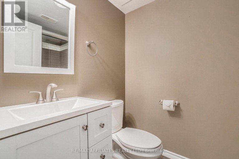 28803374/714-regiment-avenue/emerald-meadowstrailwest/ottawa/ontario/K2M0E3_10
