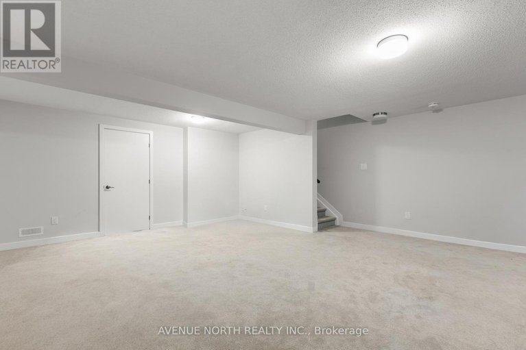 29267711/834-bascule-place/btwn-franktown-rd-fallowfield-rd/ottawa/ontario/K0A2Z0_15