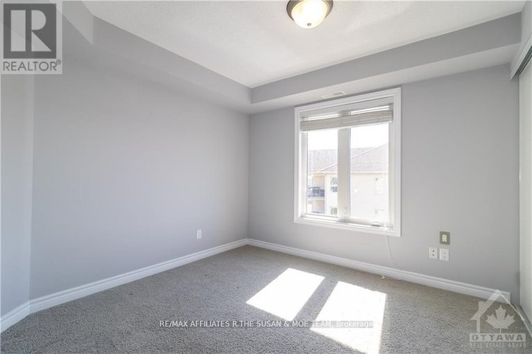 29520095/8-565-stonefield-private/barrhaven-east/ottawa/ontario/K2G4R6_15