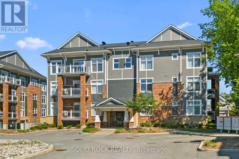 28510618/301-345-elizabeth-cosgrove-private/mer-bleuebradley-estatesanderson-park/ottawa/ontario/K1W0K6_2