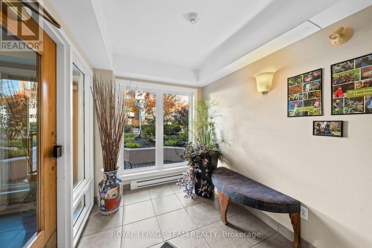 29581111/202d-1-columbus-avenue/overbrook/ottawa/ontario/K1K4L1_29