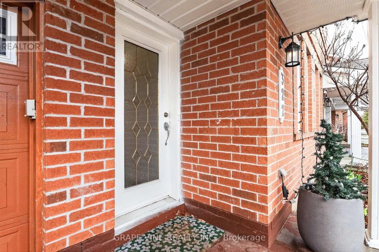 29622142/322-foxridge-way/strandherd/ottawa/ontario/K2J0V7_3