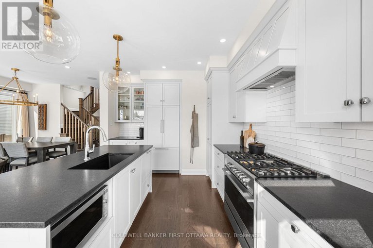 29381592/43-deerfox-drive/longfields/ottawa/ontario/K2J4V1_12