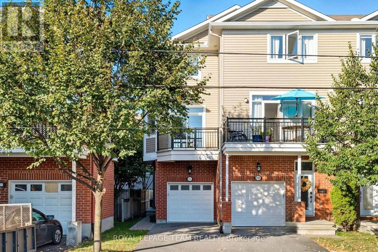 29259375/1512-clementine-boulevard/billings-bridge/ottawa/ontario/K1H8E9_1