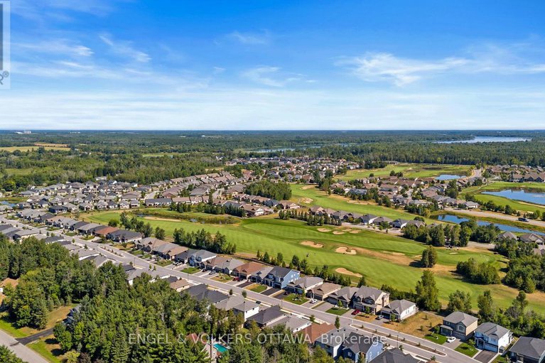 29306754/221-blackhorse-drive/north-grenville-twp-kemptville-south/north-grenville/ontario/K0G1J0_34