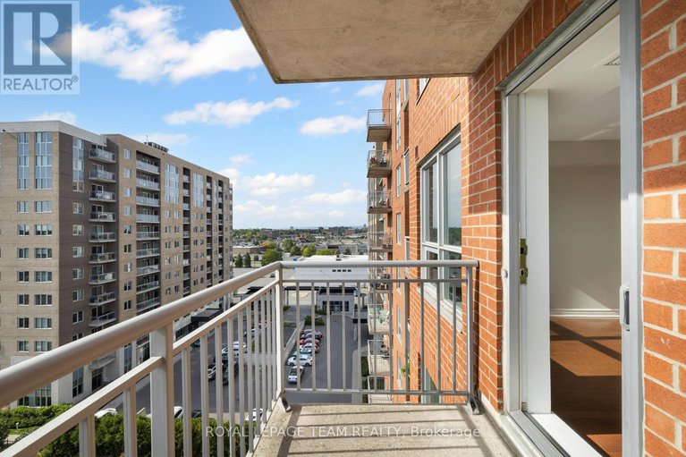 28873620/901-120-grant-carman-drive/borden-farmstewart-farmcarleton-heightsparkwood-hills/ottawa/ontario/K2E1C8_27