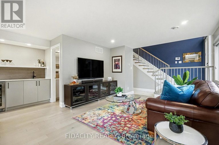 29120309/103-tay-street/westboro-west/ottawa/ontario/K2A2H1_23