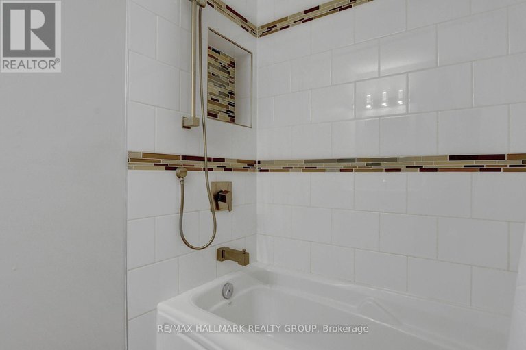 29496825/131-delaney-drive/huntley-ward-south-west/ottawa/ontario/K0A1L0_27