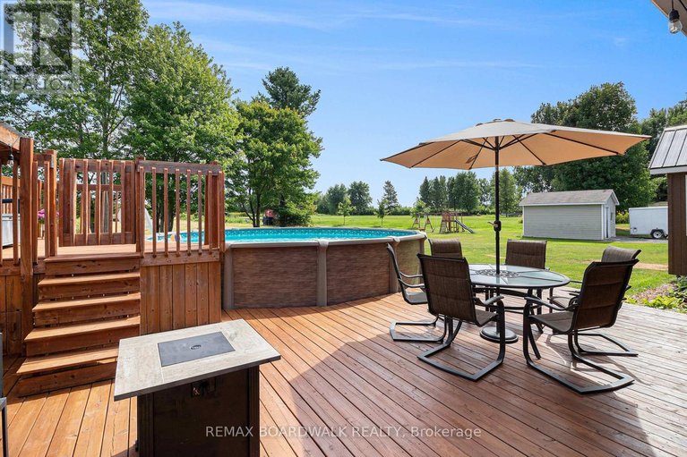 29534342/1139-st-joseph-road/russell-twp/russell/ontario/K0A1W0_31