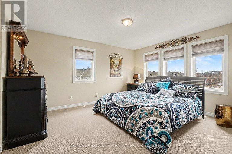 29631799/400-santa-anna-lane/stittsville-north/ottawa/ontario/K2S0M1_23