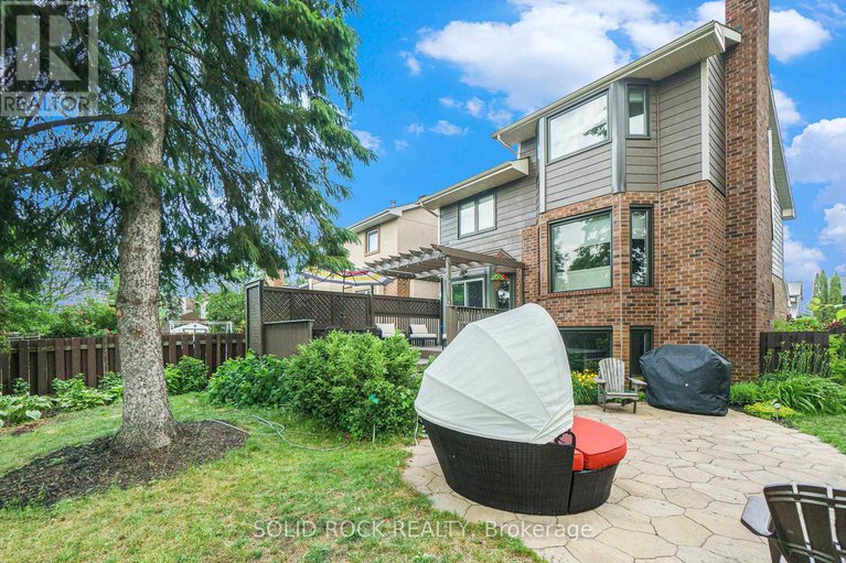 29444283/51-pemberton-crescent/manordale/ottawa/ontario/K2G4Y9_59