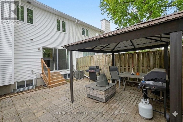 29450115/49-forget-street/embrun/russell/ontario/K0A1W0_21