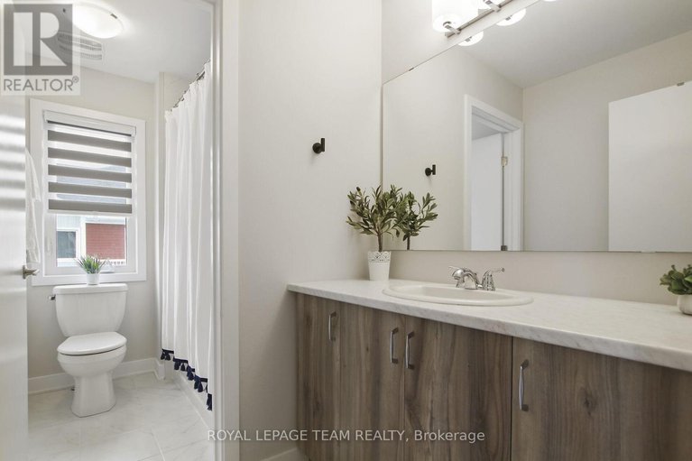 28291753/506-oldenburg-avenue/btwn-franktown-rd-fallowfield-rd/ottawa/ontario/K0A2Z0_34