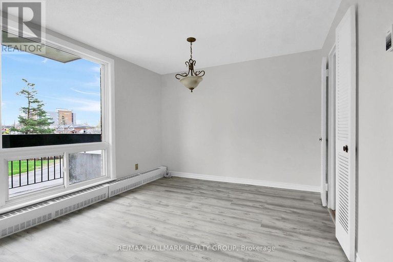 29672101/203-1505-baseline-road/copeland-park/ottawa/ontario/K2C3L4_12