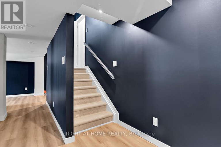 29351137/785-cappamore-drive/half-moon-bay/ottawa/ontario/K2J6V6_28