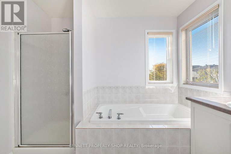 29062904/18-tierney-drive/longfields/ottawa/ontario/K2J4W2_18