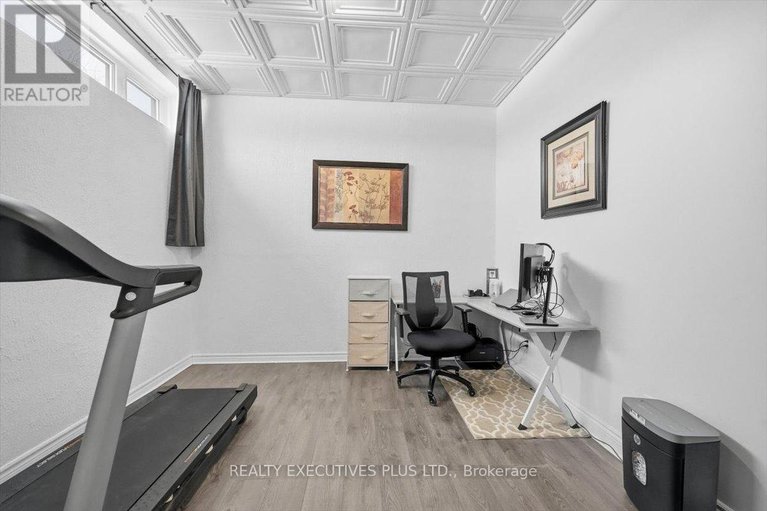 29225784/1082-docteur-corbeil-boulevard/town-of-rockland/clarence-rockland/ontario/K4K0E9_36