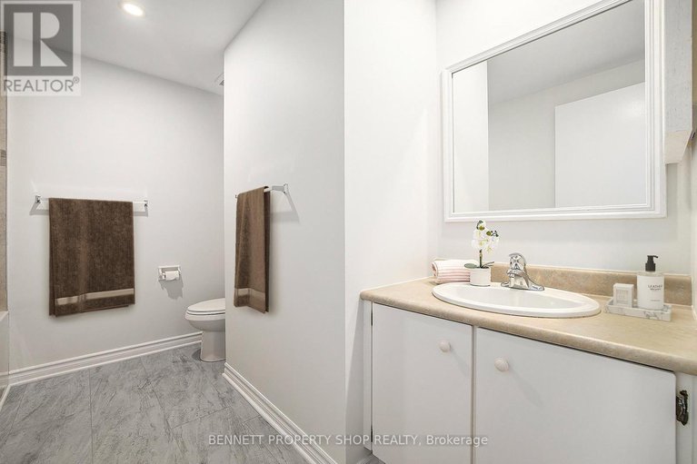 28812736/43-clarkson-crescent/katimavik/ottawa/ontario/K2L3C9_14