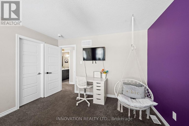 29432296/304-eucalyptus-circle/stittsville-north/ottawa/ontario/K2S0X1_31