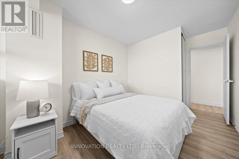 29098389/610-555-brittany-drive/viscount-alexander-park/ottawa/ontario/K1K4C5_16