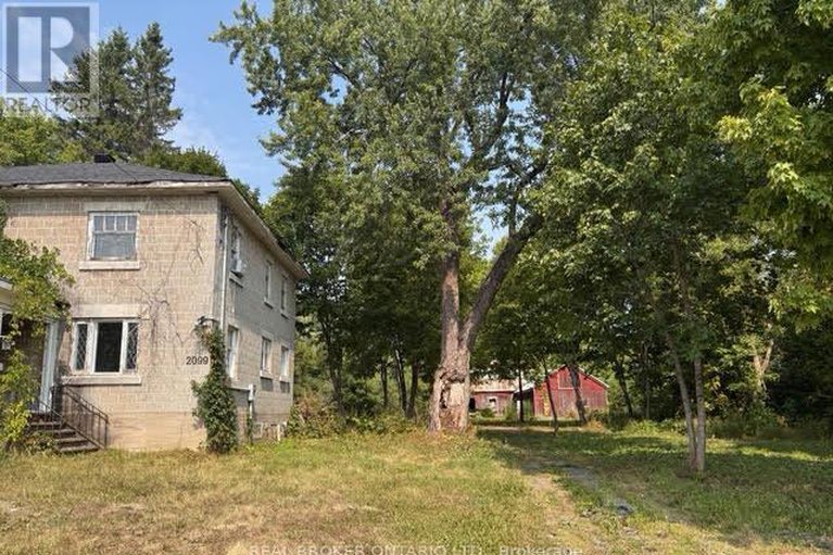 28822815/2099-county-20-road/north-grenville-twp-kemptville-south/north-grenville/ontario/K0G1T0_3