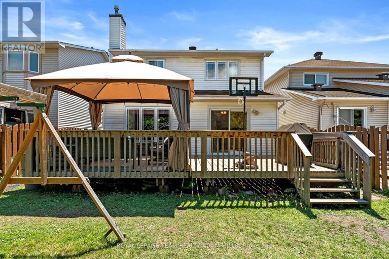 28573380/607-tourelle-drive/fallingbrookgardenway-south/ottawa/ontario/K4A3H5_35