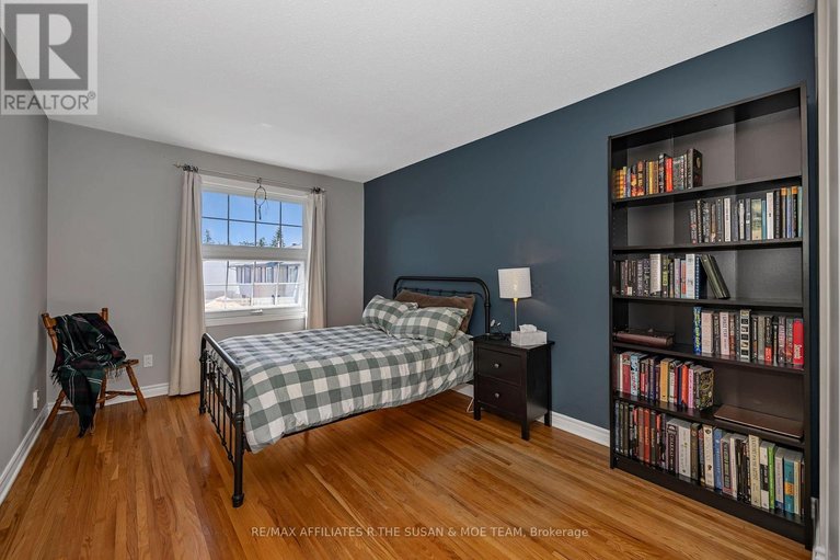 29682190/35-monterey-drive/leslie-park/ottawa/ontario/K2H7A9_21